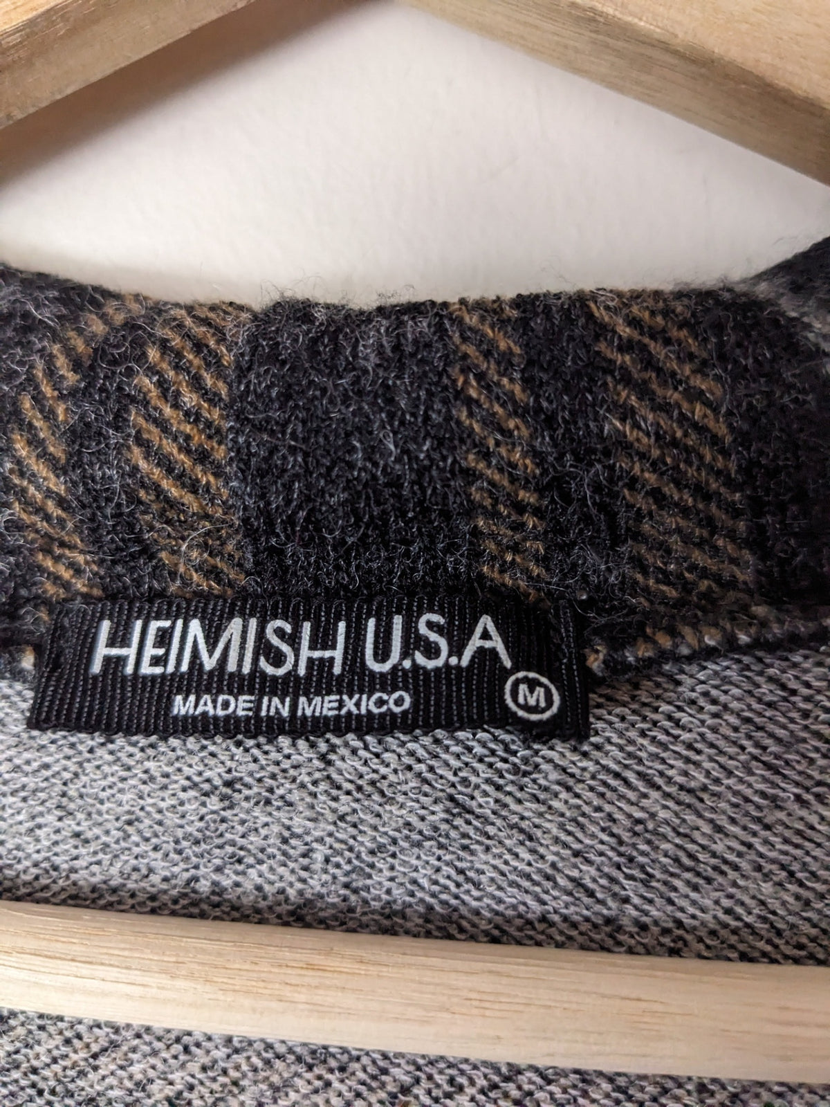 HEMISH Plaid Hooded Button Up - M