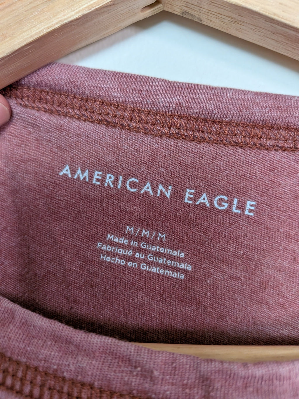 American Eagle stay grateful tee- M