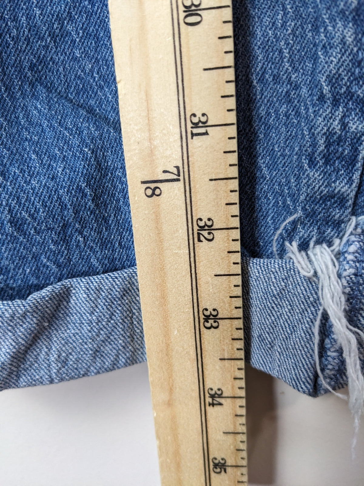 Buffalo David Bitton Medium Wash Jeans - M