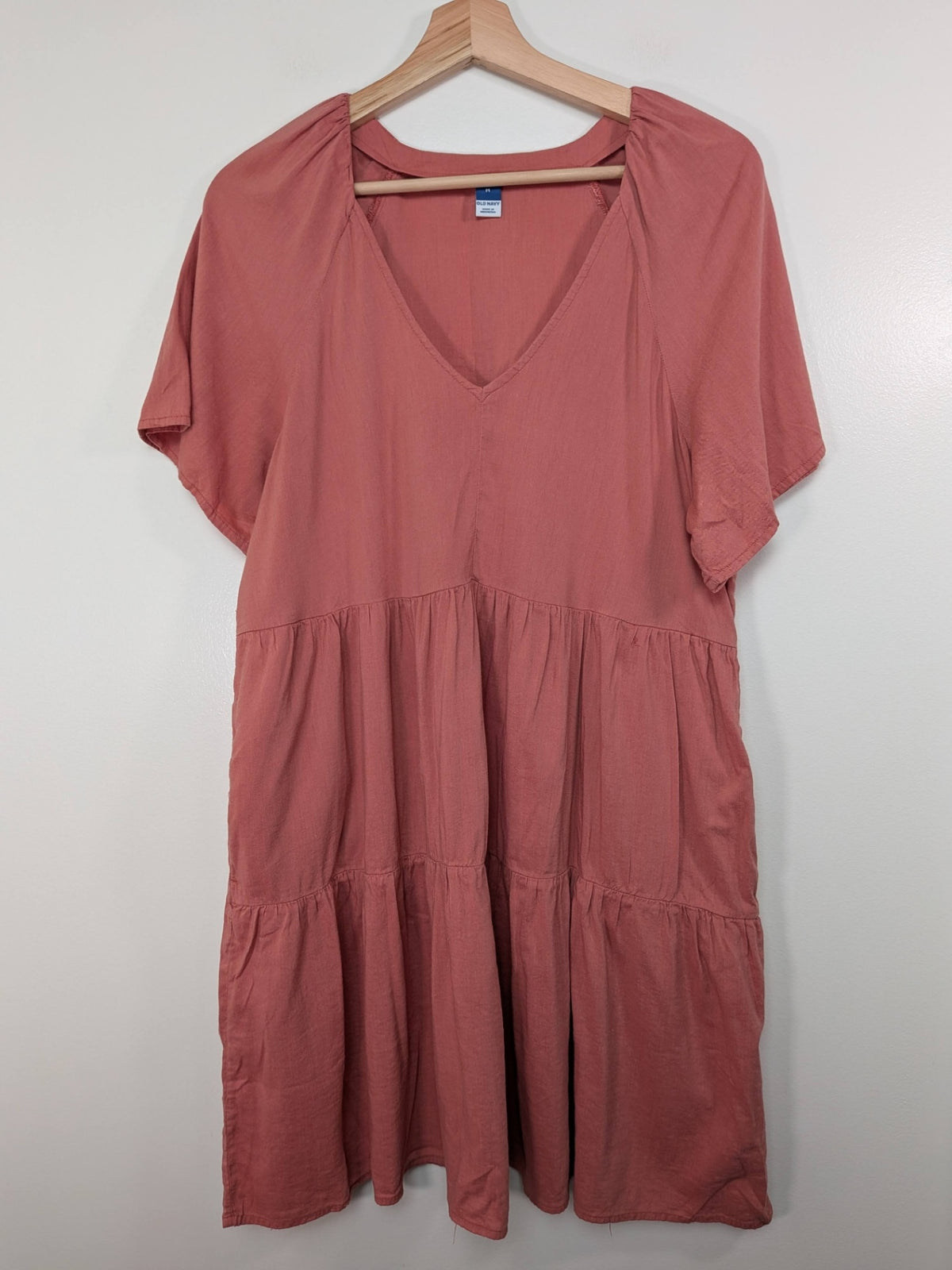 Old Navy dress - M