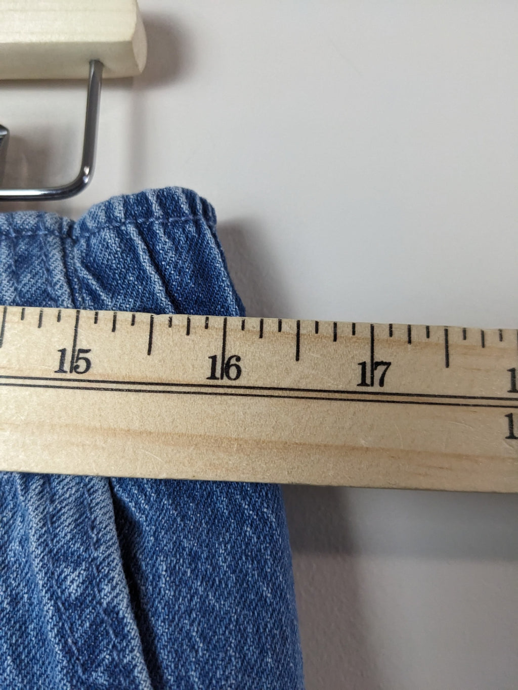 Buffalo David Bitton Medium Wash Jeans - M