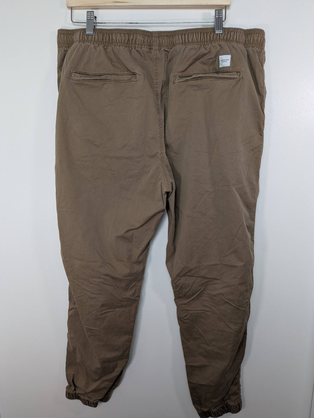 American Eagle pull on pant - L