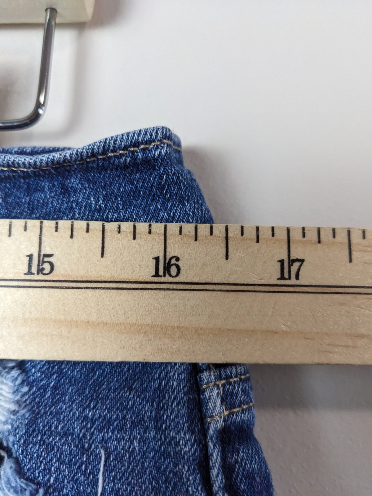 GAP dark wash Jeans - 29 