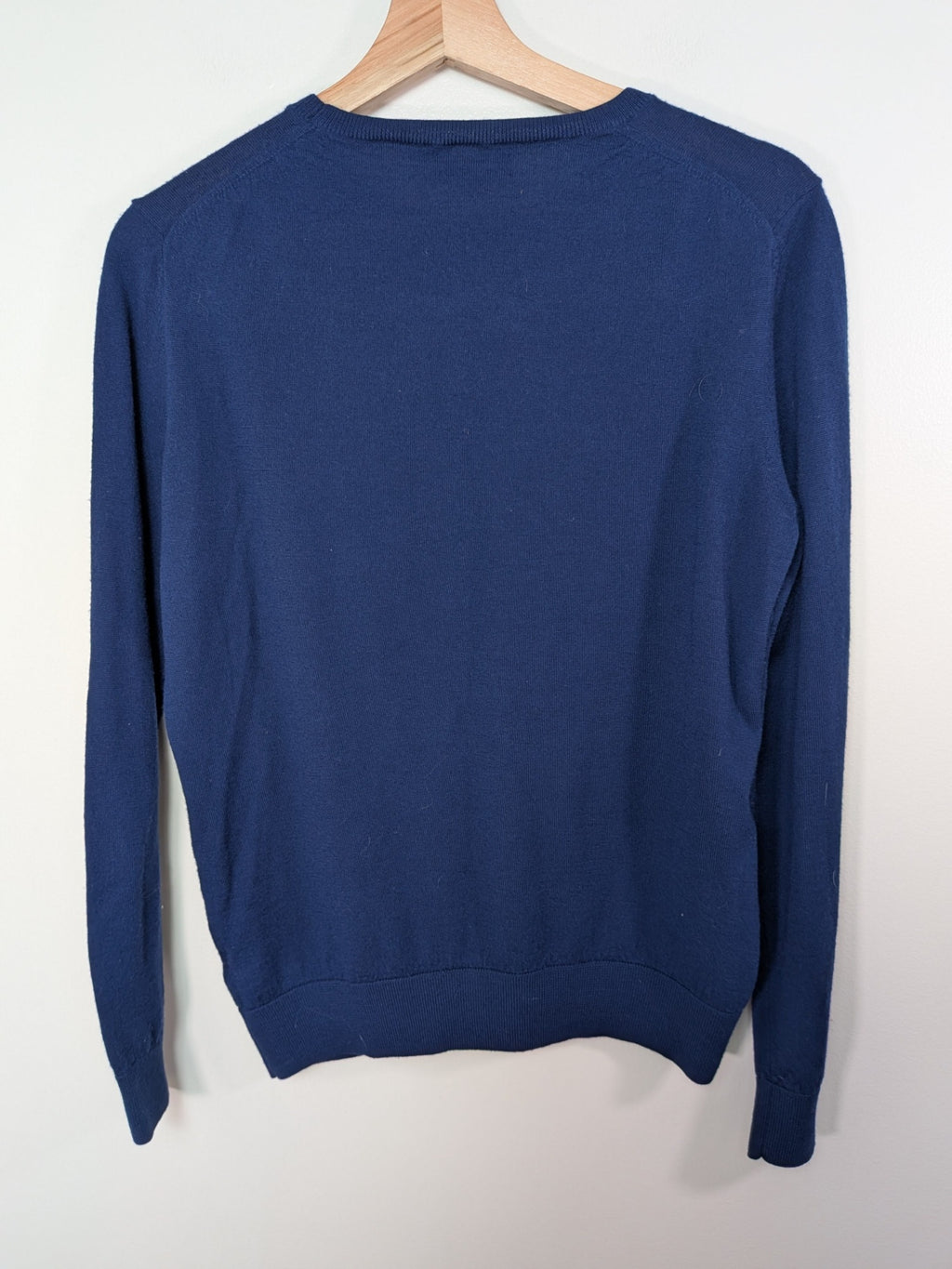 en THREAD 100% merino wool sweater - Appears M