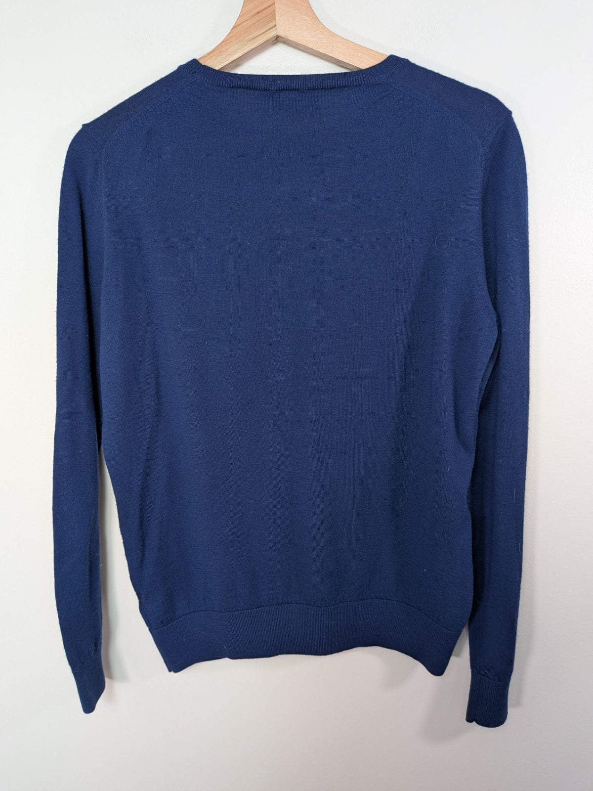 en THREAD 100% merino wool sweater - Appears M