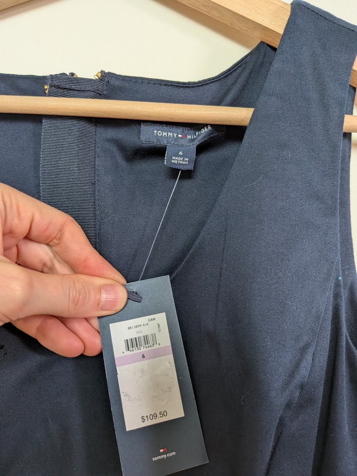 NWT Tommy Hilfiger dress - 6