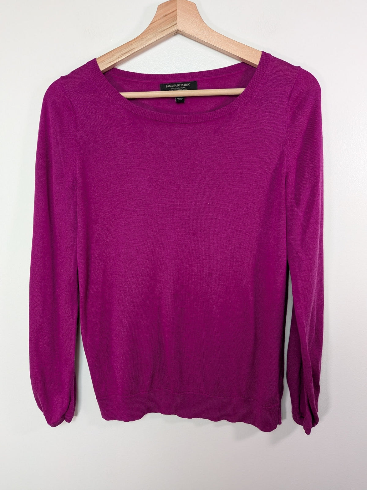 Banana Republic silk/cashmere sweater - XS