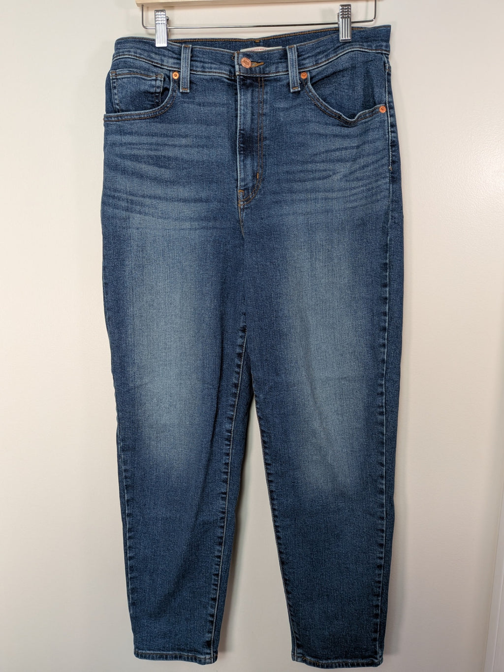 Levi's high waisted mom jeans - 31