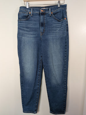 Levi's high waisted mom jeans - 31
