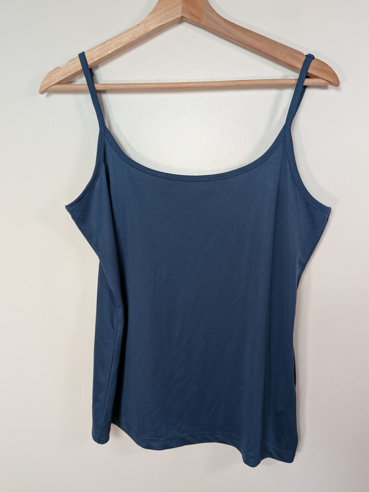 Denver Hayes navy tank - L